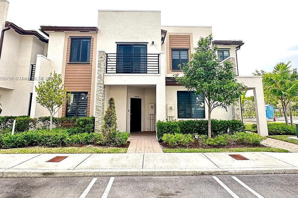 1st image of 20800 NE 5th Ct #20800