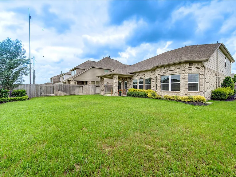 6027 Jenna Way — Photo 49