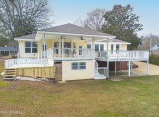 17008 Spring Lake Dr W, Vancleave, MS 39565