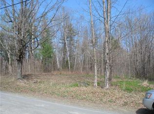 41 Pleasant St, Monson, ME 04464