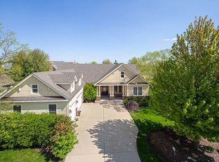 40W326 Edgar Lee Masters Ln, St Charles, IL 60175