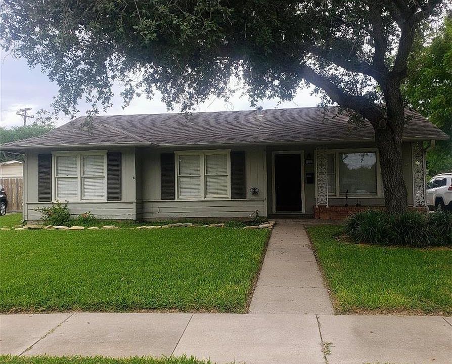 1st image of 1042 Wilshire Pl