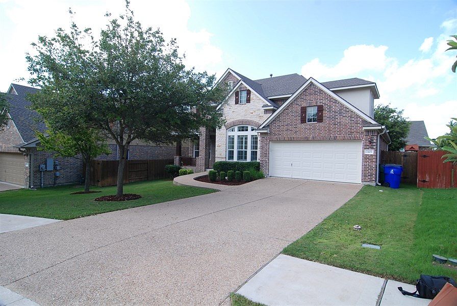 1st image of 2403 Tivoli Dr