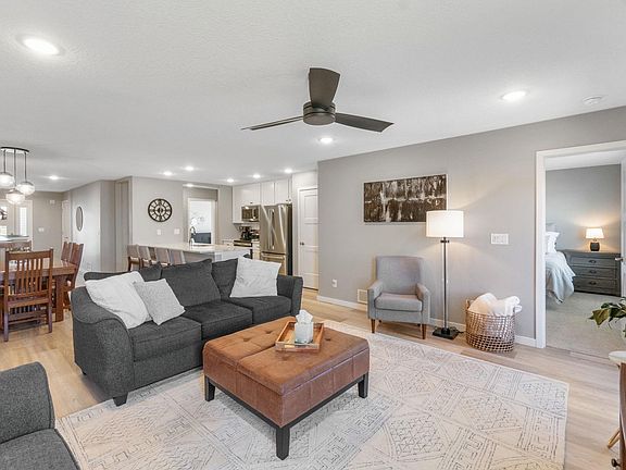 5th image of 5339 Fernwood Dr