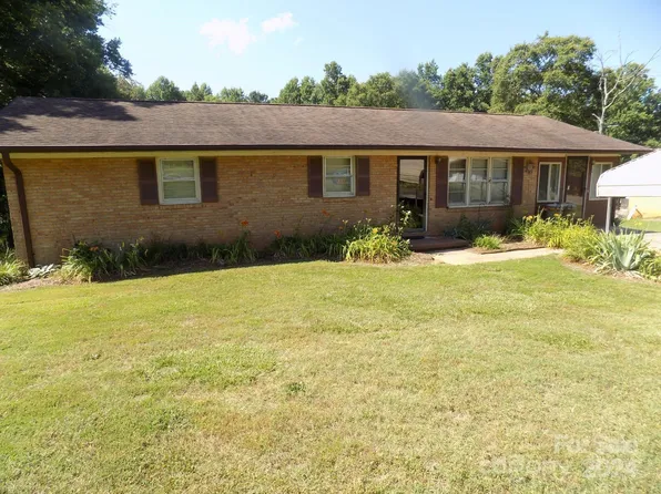 216 Cliffside St, Mooresboro, NC 28024
