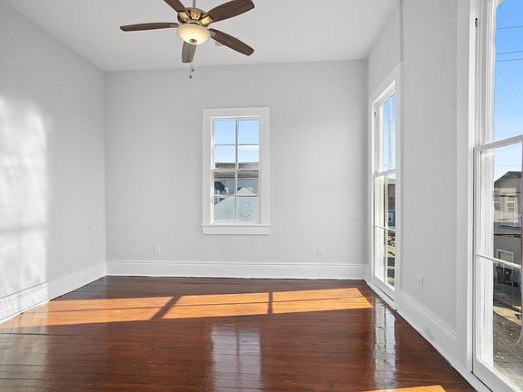 3rd image of 2501 Dumaine St