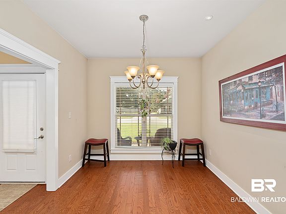 5th image of 26492 Augustine Dr