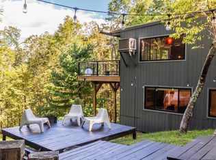 302 Ohayo Mountain Rd, Woodstock, NY 12498