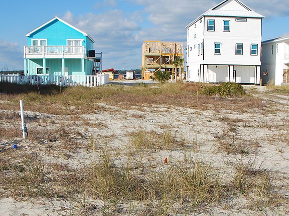 3rd image of 28B Grand Navarre Blvd