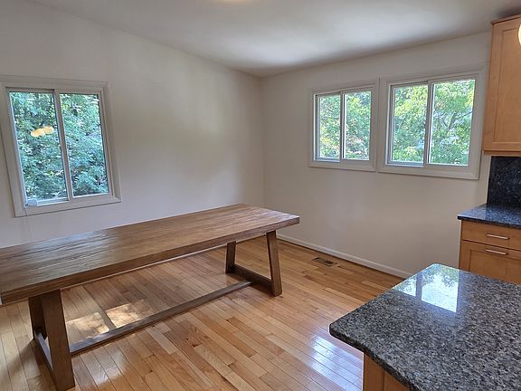 5th image of 5425 Aylor Rd