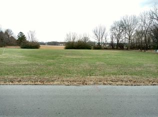 176 Walker St, Manchester, TN 37355