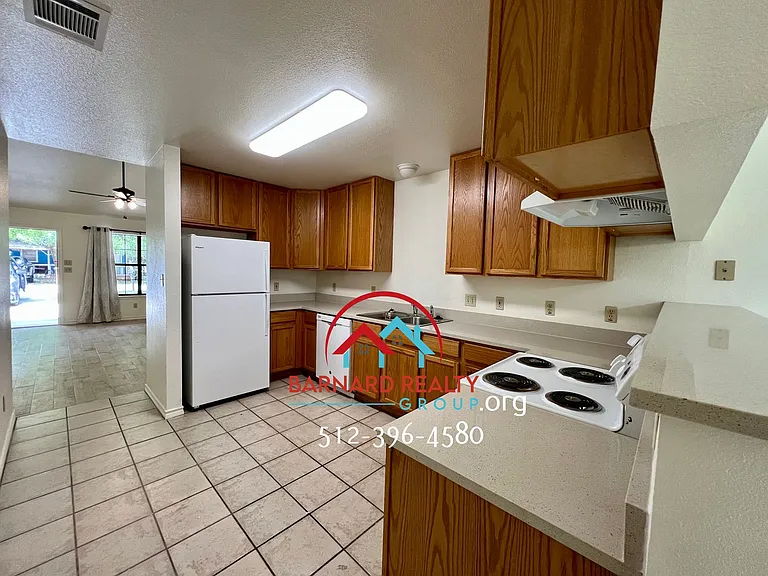 1307 Baylor Ave — Photo 7