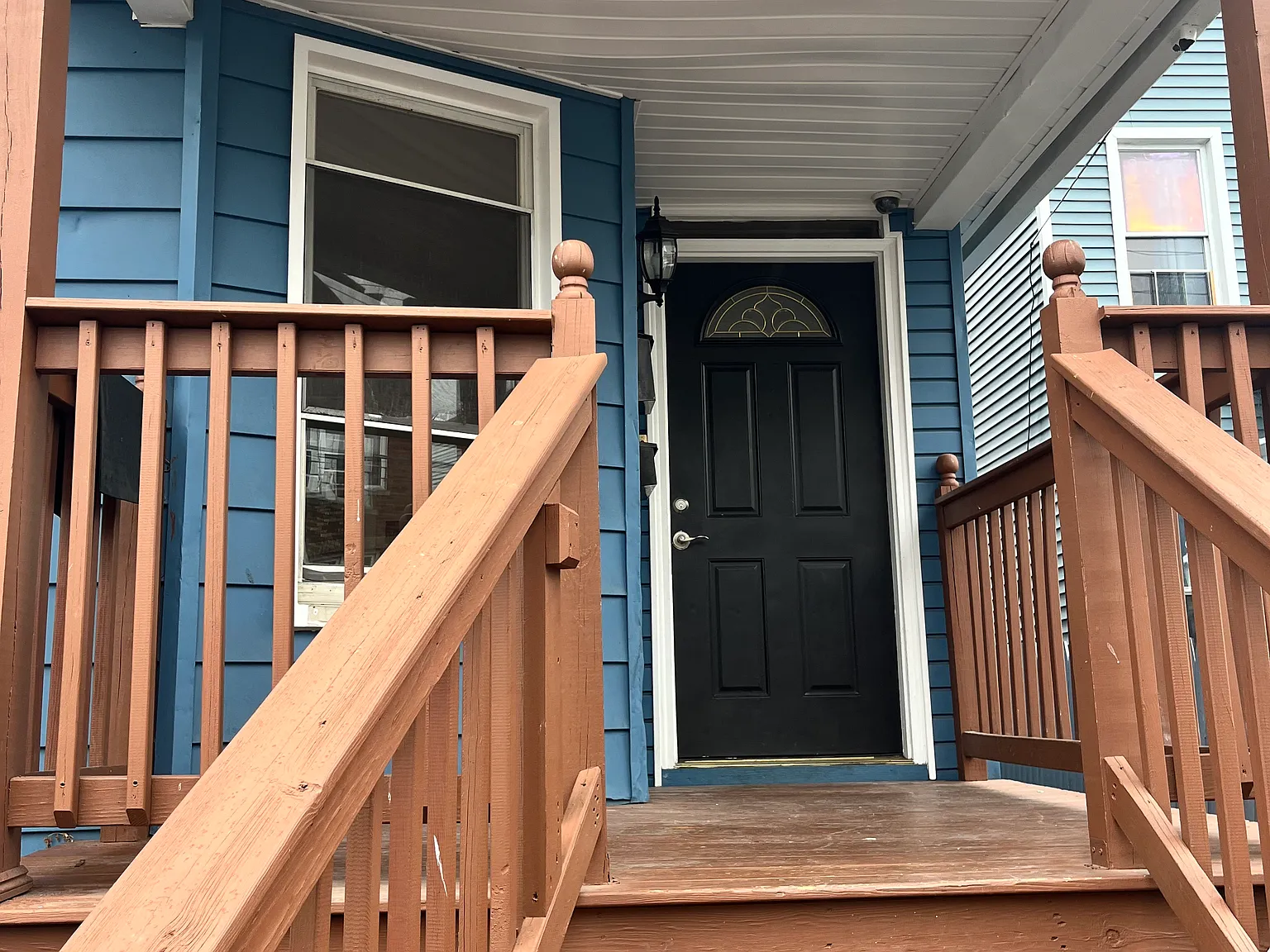 3 bed, 1150 sqft, $2,300 — Photo 2