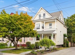 41 N Willow St, Montclair, NJ 07042
