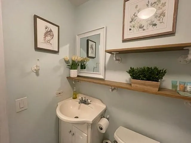 1636 W Le Moyne St — Photo 10