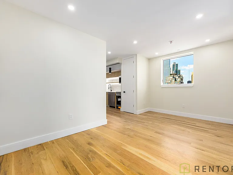 65 4th Ave #308 — Photo 7