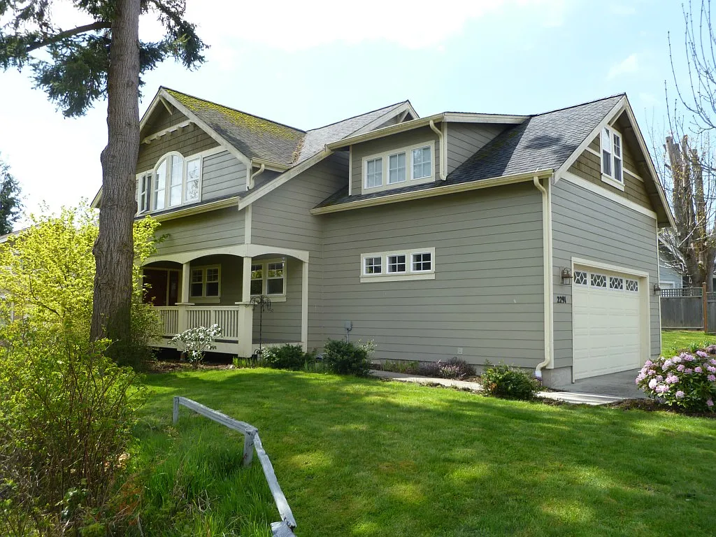 2291 Dodd St photo 1