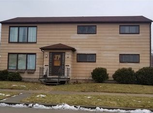 1205 Eastman St, Oshkosh, WI 54901