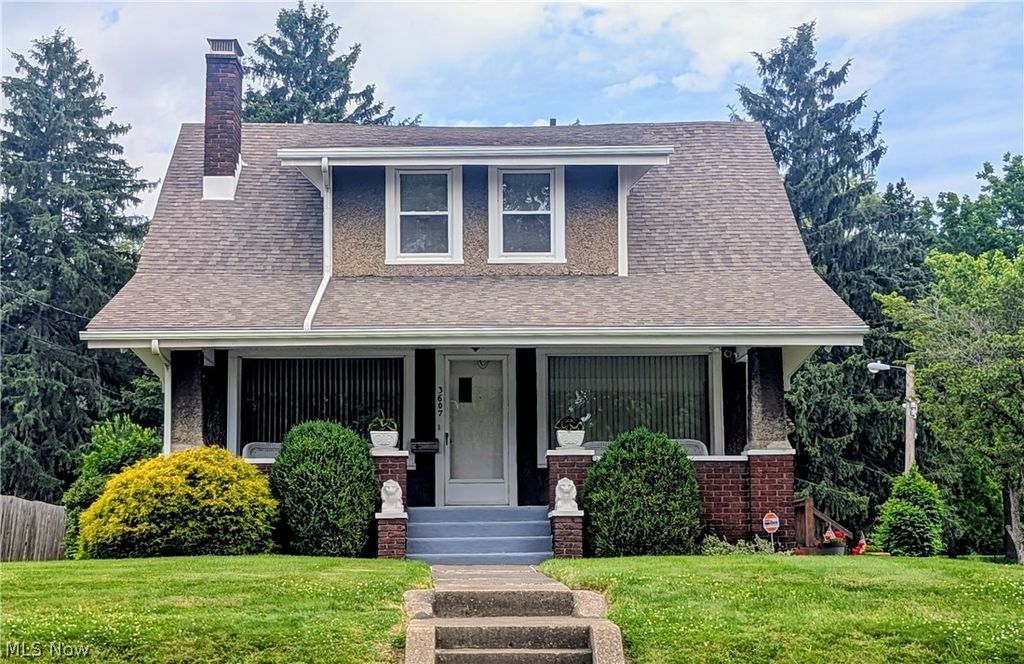 Apartment in Canton, Harter Heights