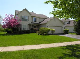 182 Christine Way, Bolingbrook, IL 60440