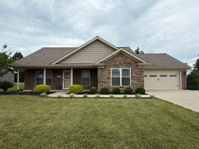 1st image of 2305 Deerfield Run