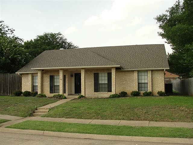 1st image of 1317 Baxter Dr