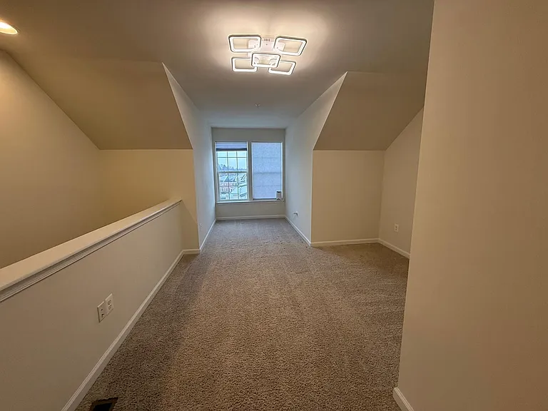 23910 Catawba Hill Dr — Photo 41