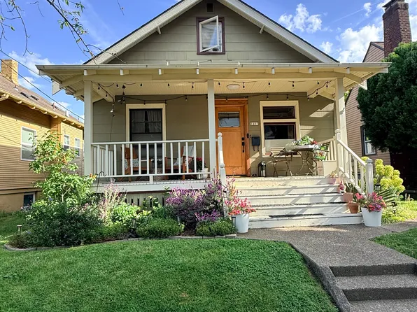 1407 NE Webster St, Portland, OR 97211