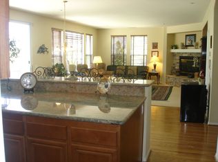 7410 Chateau Ridge Ln, Riverside, CA 92506