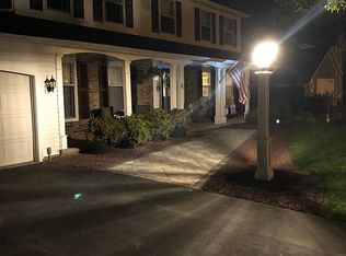 71 Redcedar Dr, Rochester, NY 14616