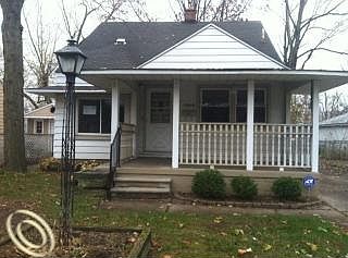 1st image of 15916 Leona Dr