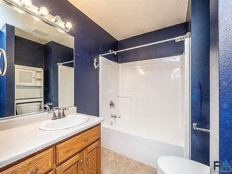 6512 W 55th St — Photo 14