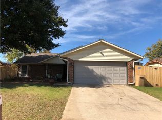 129 Loch Ln, Yukon, OK 73099