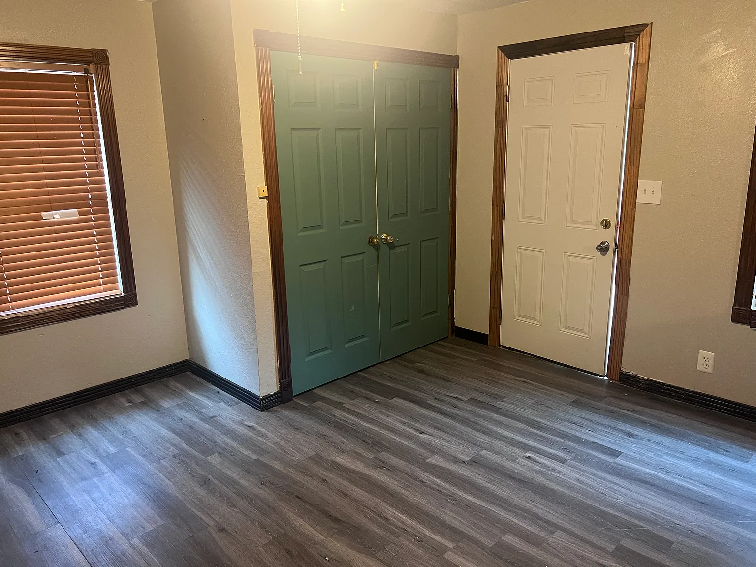1 bed, 735 sqft, $700 — Photo 3