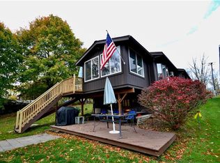 8160 Graves Point Rd, Wolcott, NY 14590