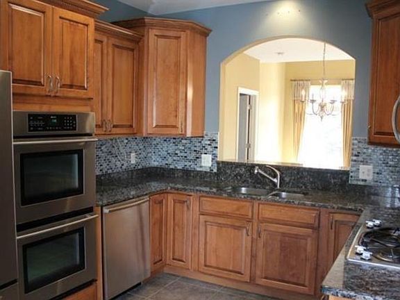 3rd image of 1046 Lorenzo Ct