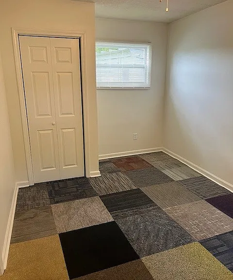 1200 Robertson Ave — Photo 6