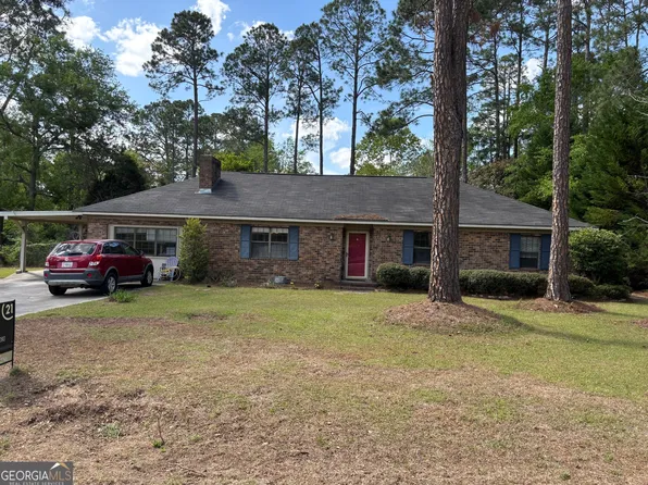 207 Lee Dr, Statesboro, GA 30461