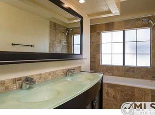 9550 Hiker Hill Rd, San Diego, CA 92129