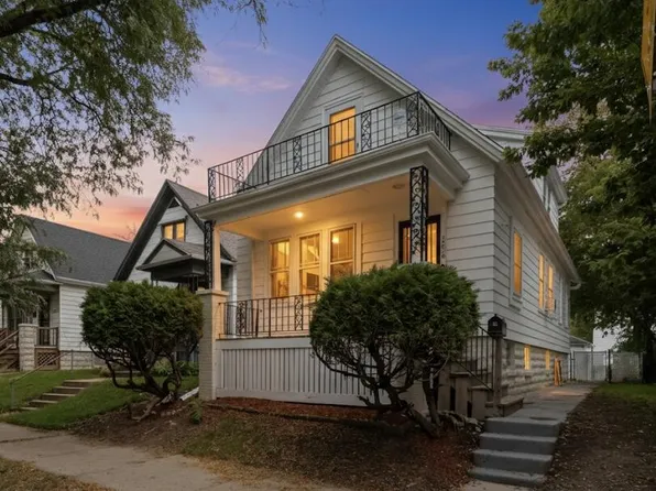 3206 North 11th STREET, Milwaukee, WI 53206