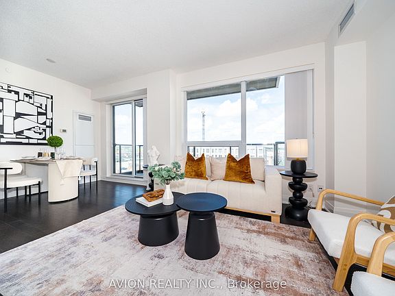 2nd image of 28 Uptown Dr #622