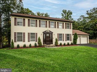 117 Caragana Ct, Sterling, VA 20164