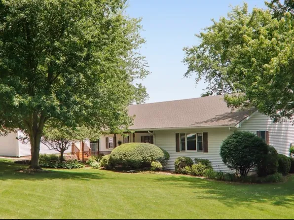 308 1st South St, Kappa, IL 61738