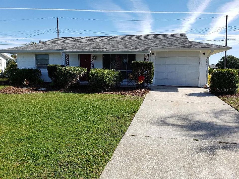 1st image of 903 Hacienda Dr