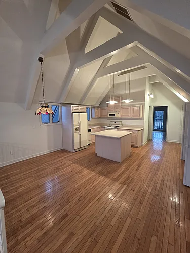 548 River Bend Rd #2 Photo 1