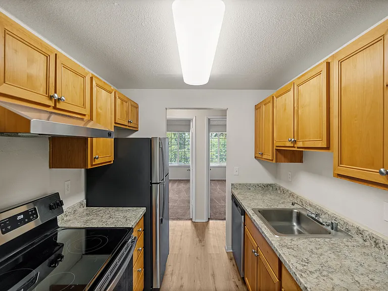 Meridian Firs Apartments