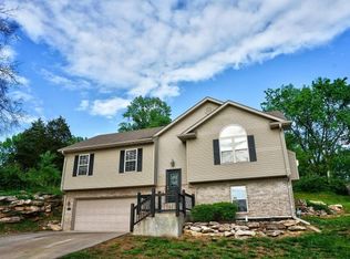 6600 Chrissula Ln, Columbia, MO 65203