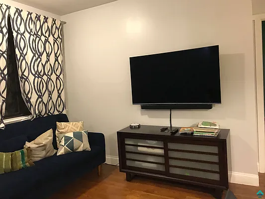 Rented by EXR | media 29