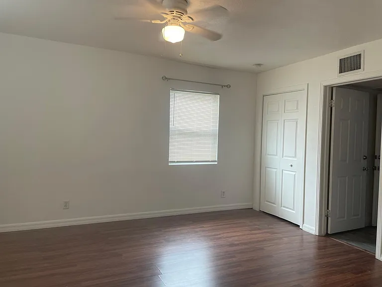 306 S Gomez Ave — Photo 8