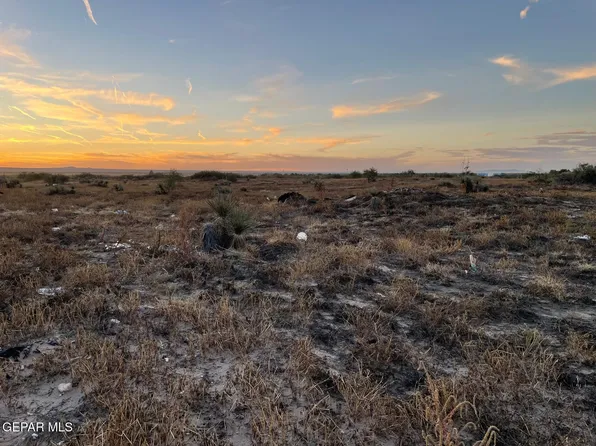82 Guillermo Rd, Anthony, NM 88021